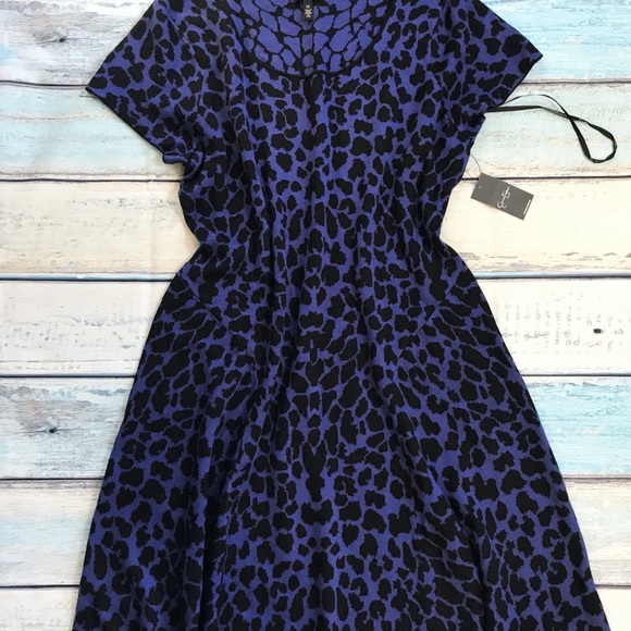 Jessica Simpson Magdala animal print jersey dress - Picture 2 of 8